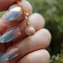 Load image into Gallery viewer, Endless Sunshine Necklace