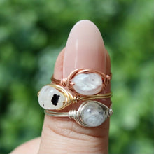 Load image into Gallery viewer, Moonchild Magic Ring