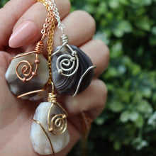 Load image into Gallery viewer, Art Of Healing Necklace