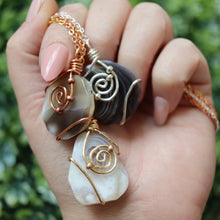 Load image into Gallery viewer, Art Of Healing Necklace