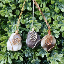 Load image into Gallery viewer, Art Of Healing Necklace