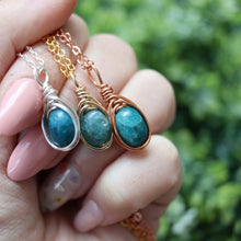 Load image into Gallery viewer, Manifesting Dreams Teardrop Necklace