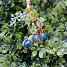 Load image into Gallery viewer, Manifesting Dreams Teardrop Necklace