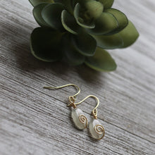 Load image into Gallery viewer, Four Leaf Clover Earrings