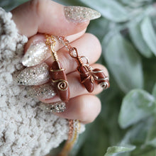 Load image into Gallery viewer, You're So Golden Necklace