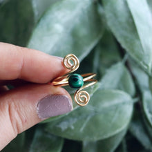 Load image into Gallery viewer, Garden of Dreams Spiral Ring