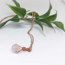 Load image into Gallery viewer, Matters Of The Heart Necklace