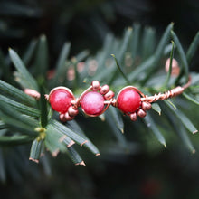 Load image into Gallery viewer, Under The Mistletoe Beaded Bracelet