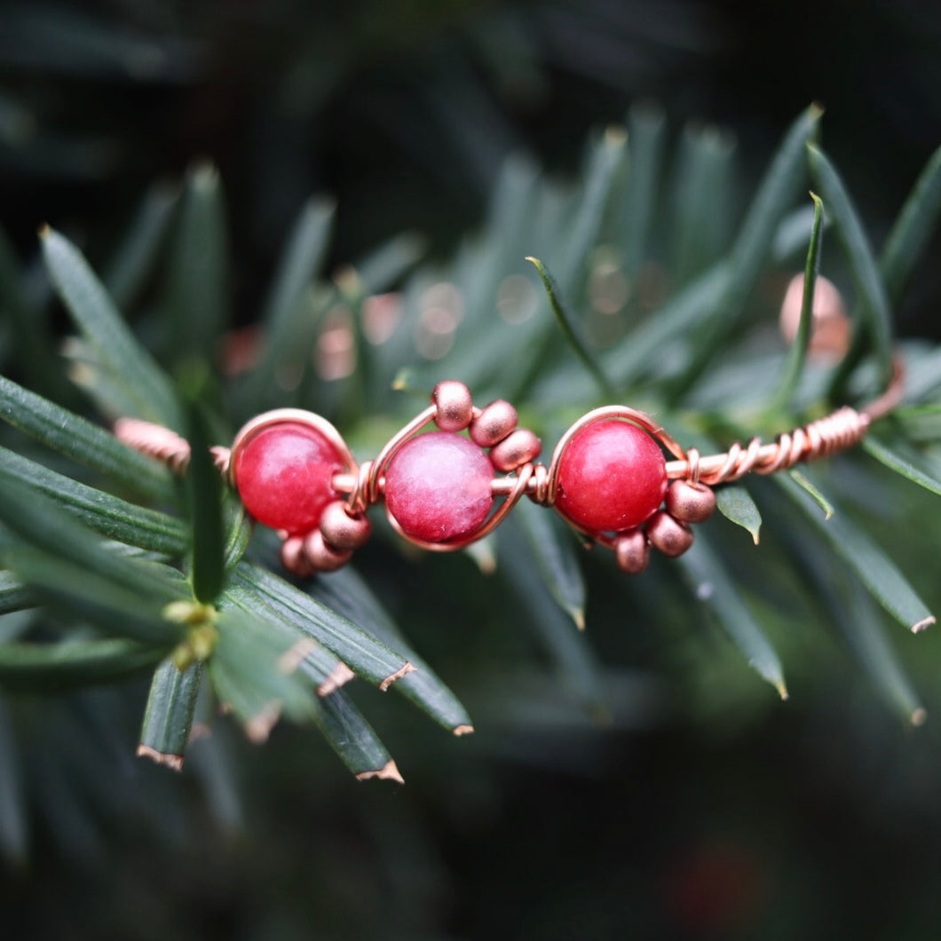 Under The Mistletoe Beaded Bracelet