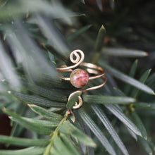 Load image into Gallery viewer, Tis The Season Spiral Ring