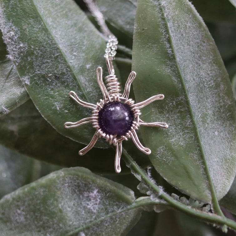 Light Of Day Necklace *amethyst*